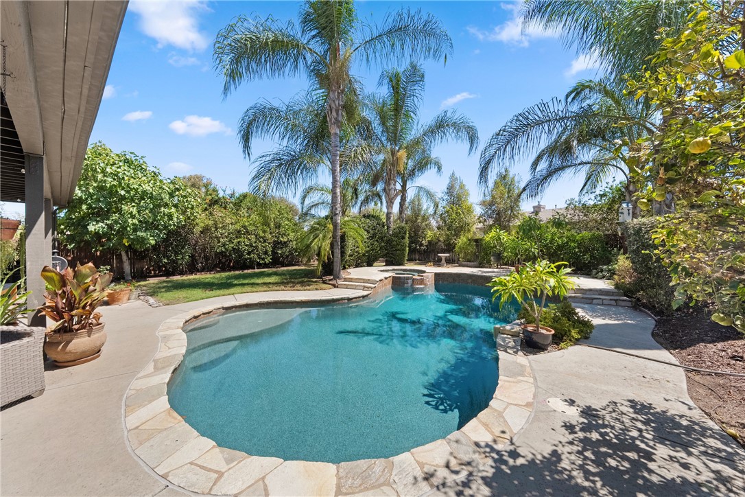 33562 Delphinium Lane