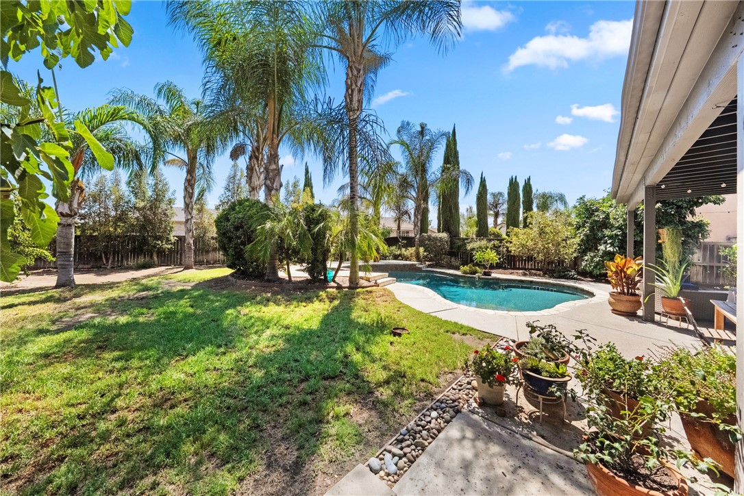 33562 Delphinium Lane