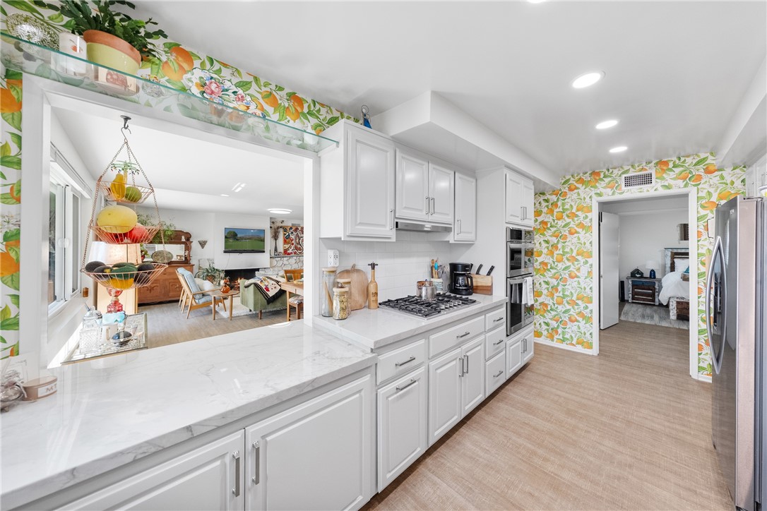 1408 E Fairway Dr