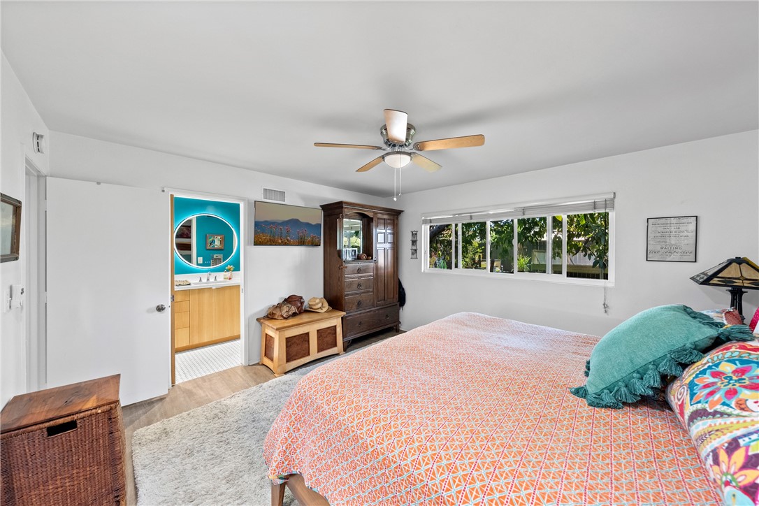 1408 E Fairway Dr