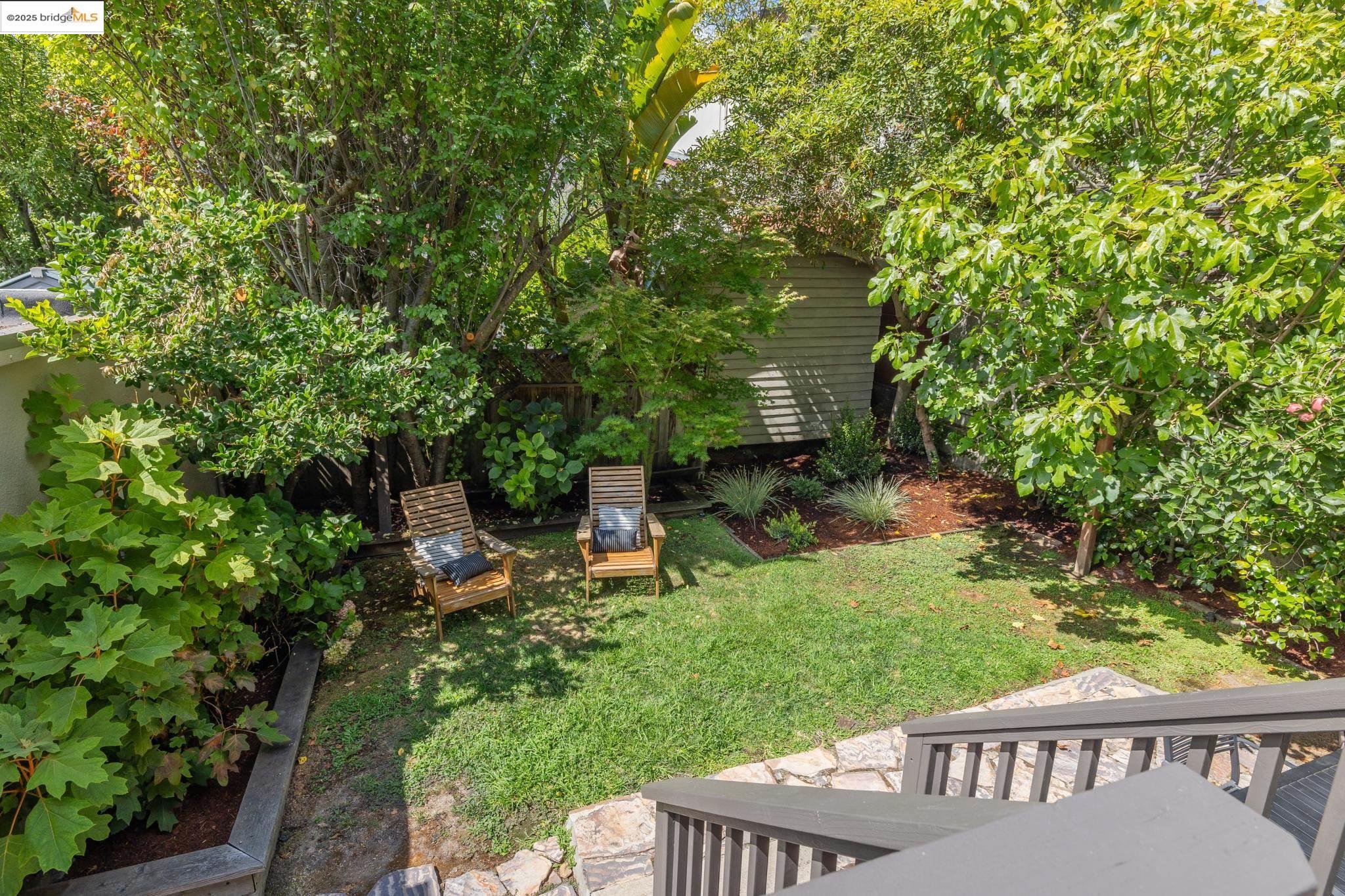 1071 Harvard Rd