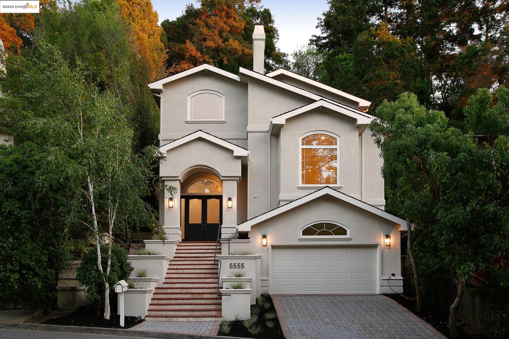 5555 Moraga Ave