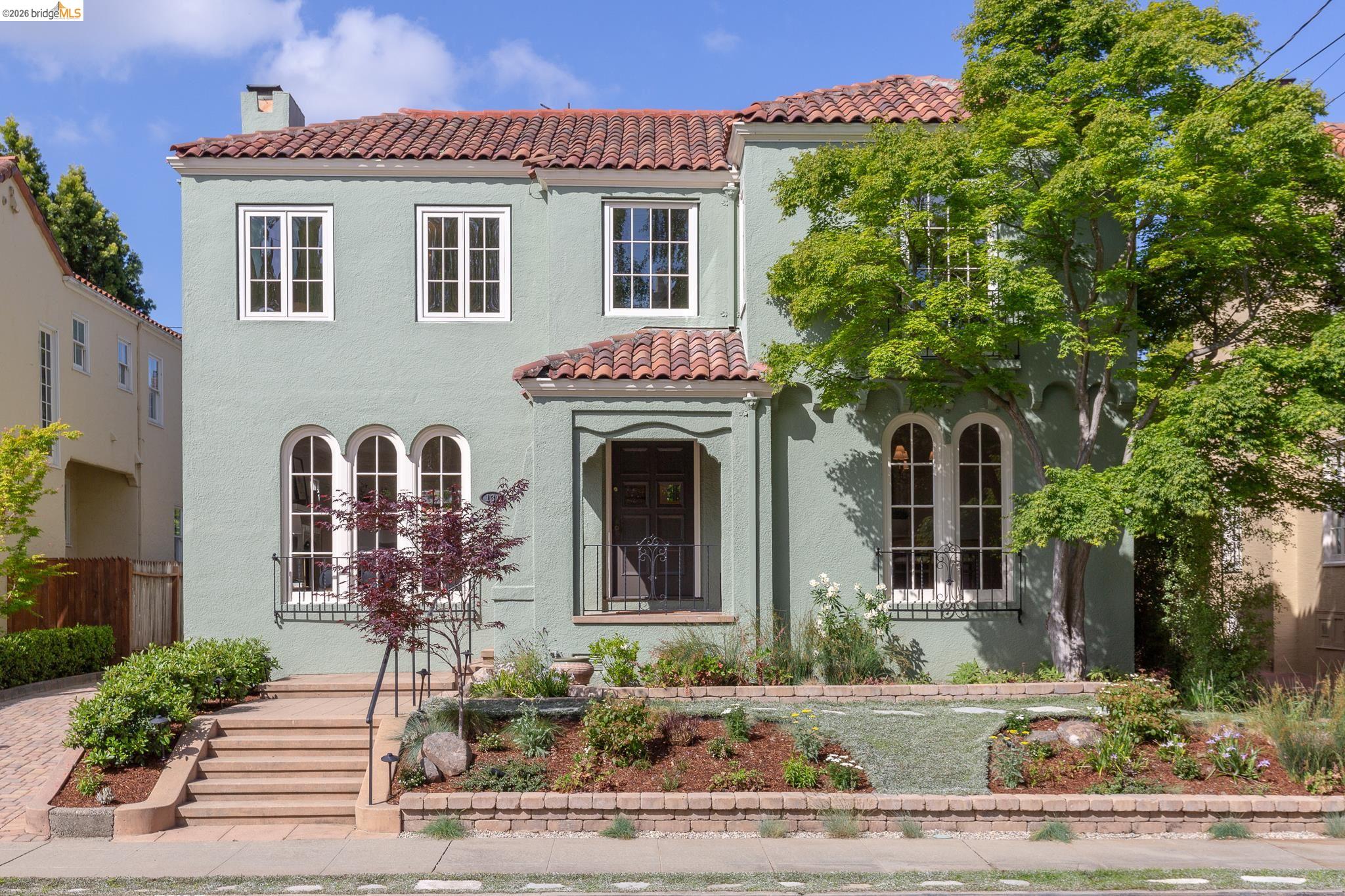 131 Waldo Ave