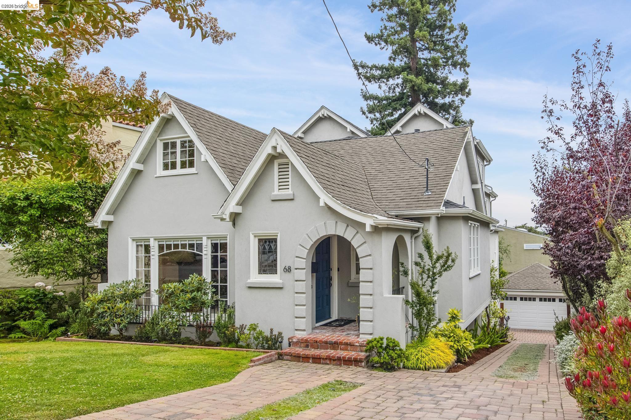 68 Oakmont Ave