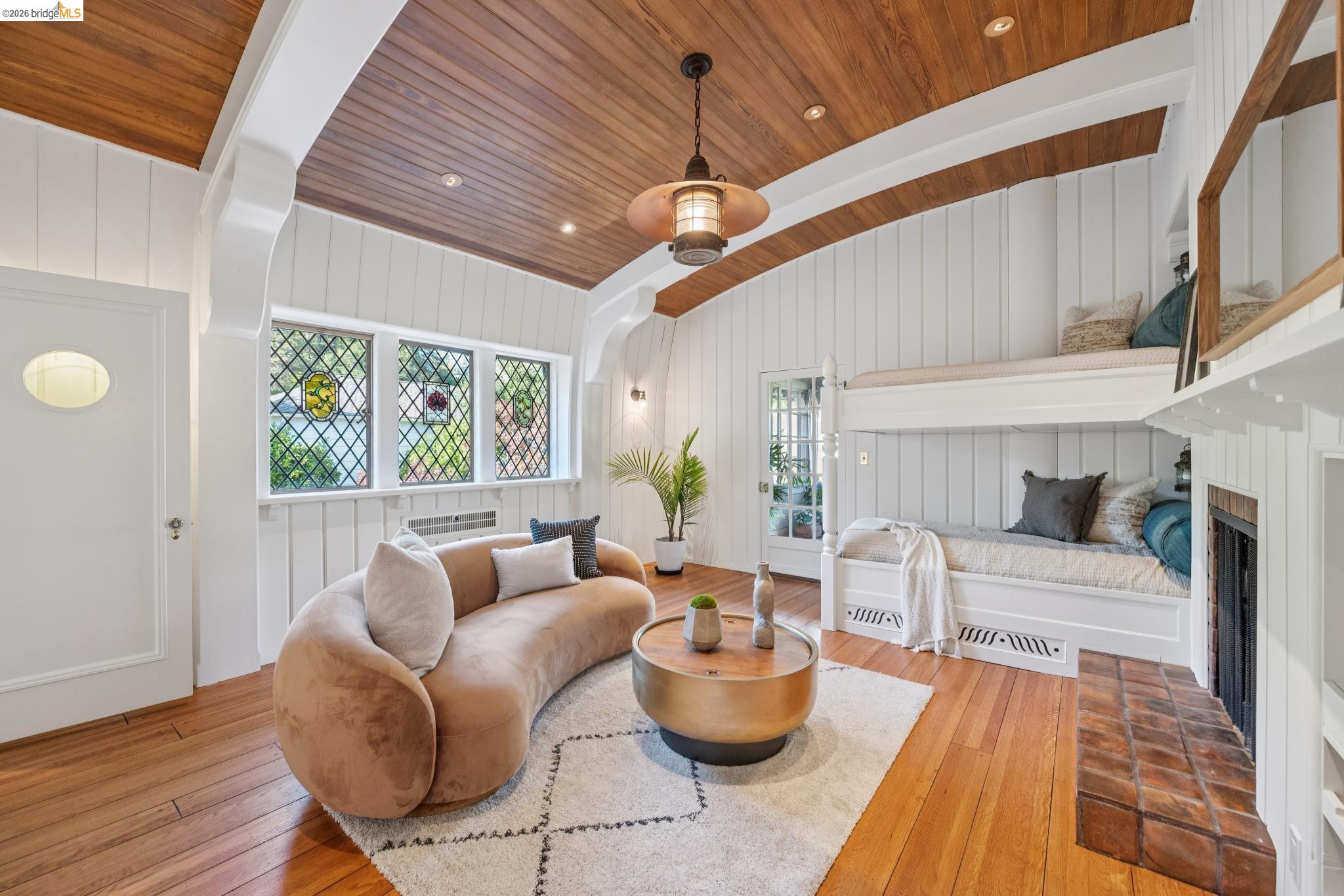 52 Glen Alpine Rd