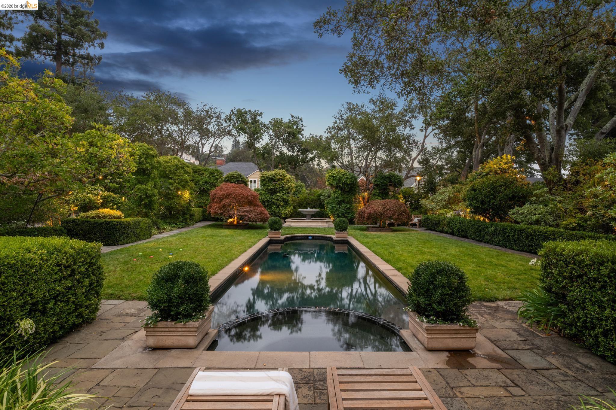 52 Glen Alpine Rd