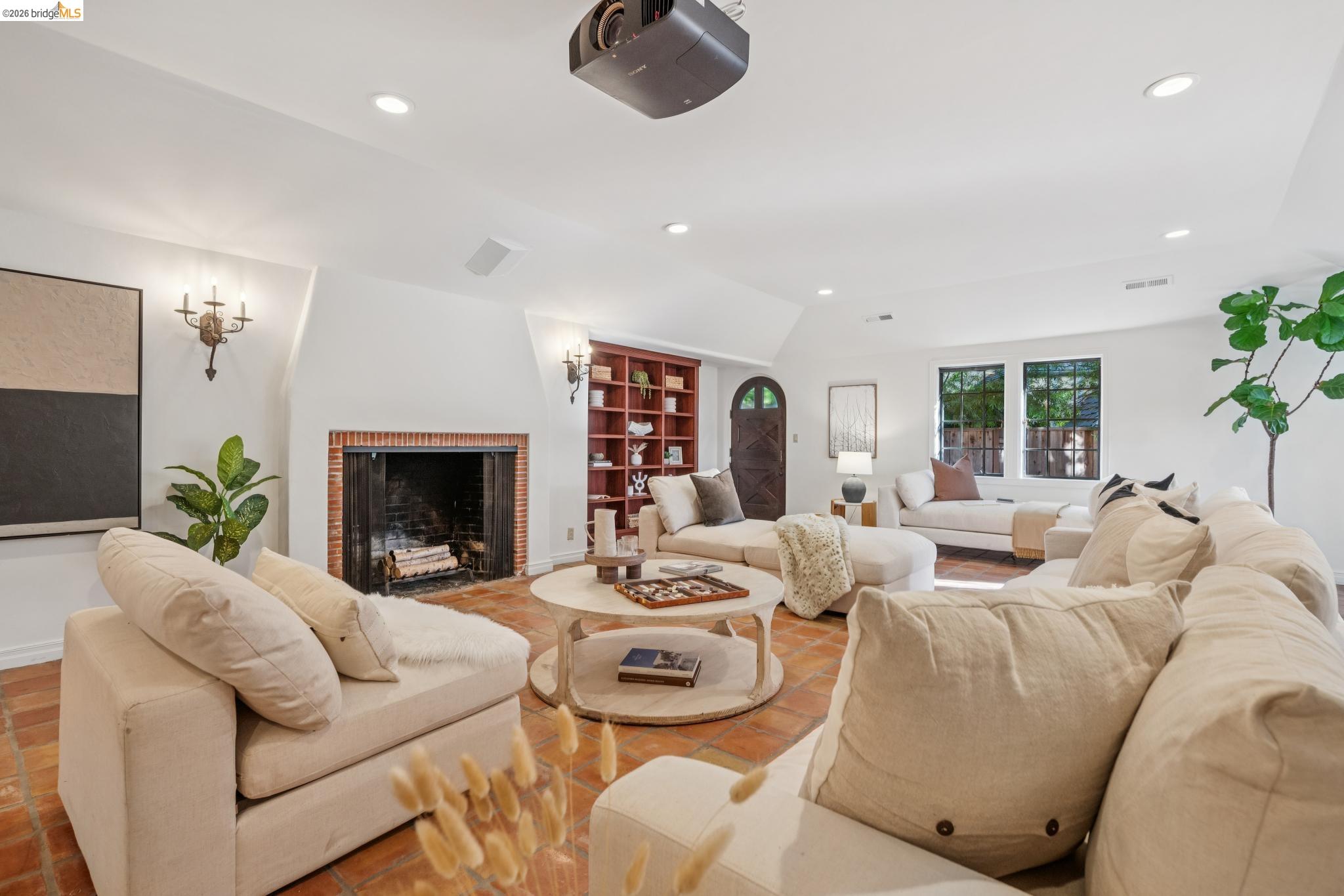 52 Glen Alpine Rd