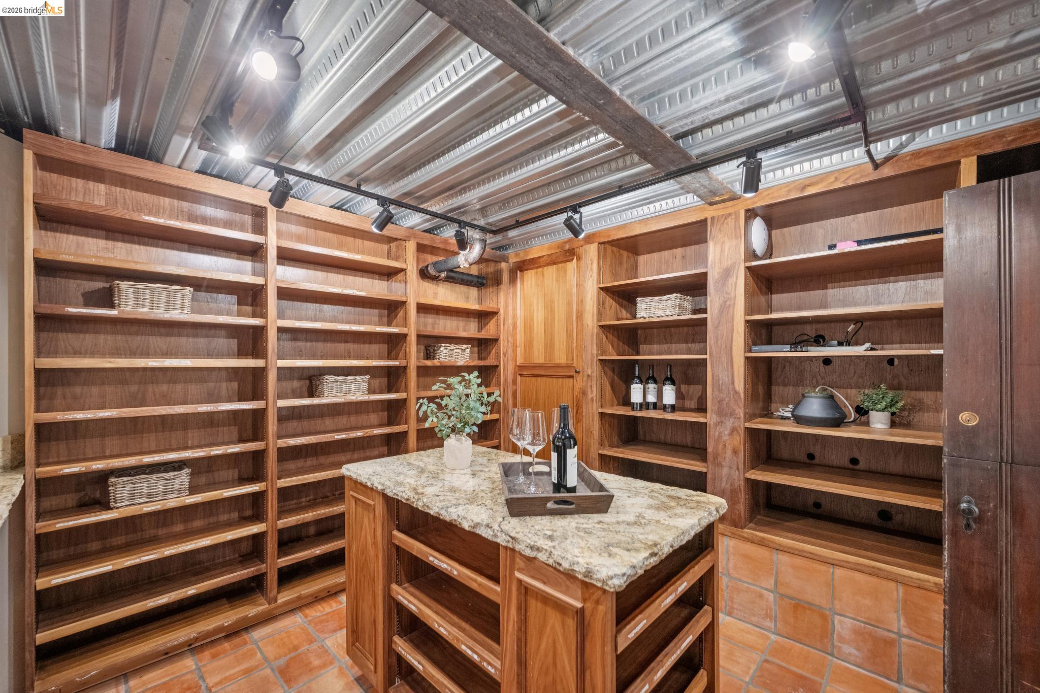 52 Glen Alpine Rd