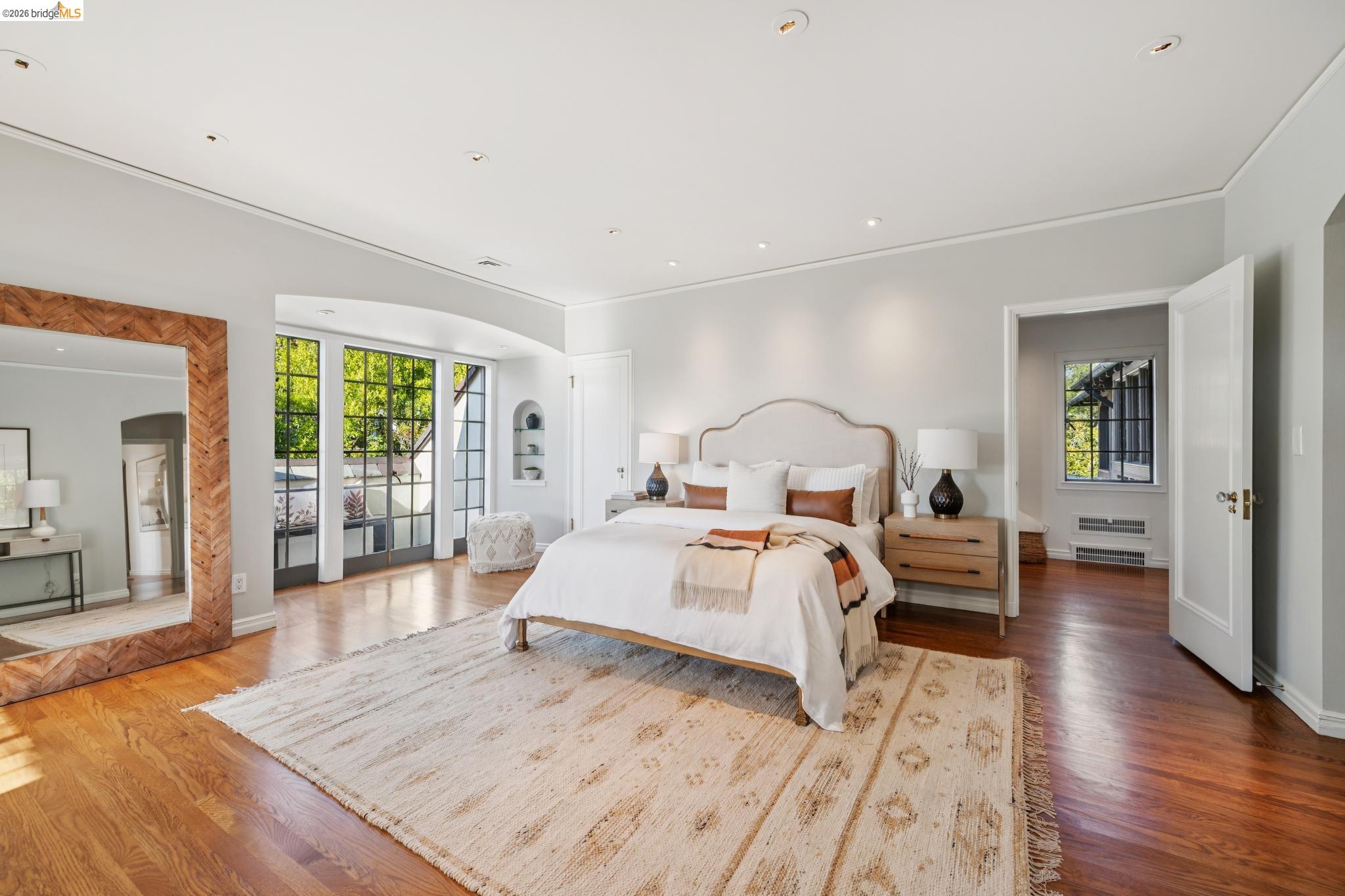 52 Glen Alpine Rd