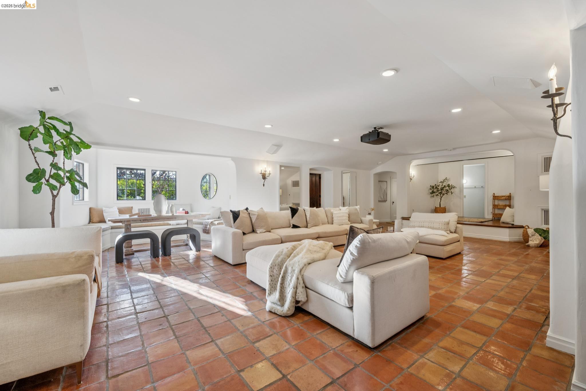 52 Glen Alpine Rd