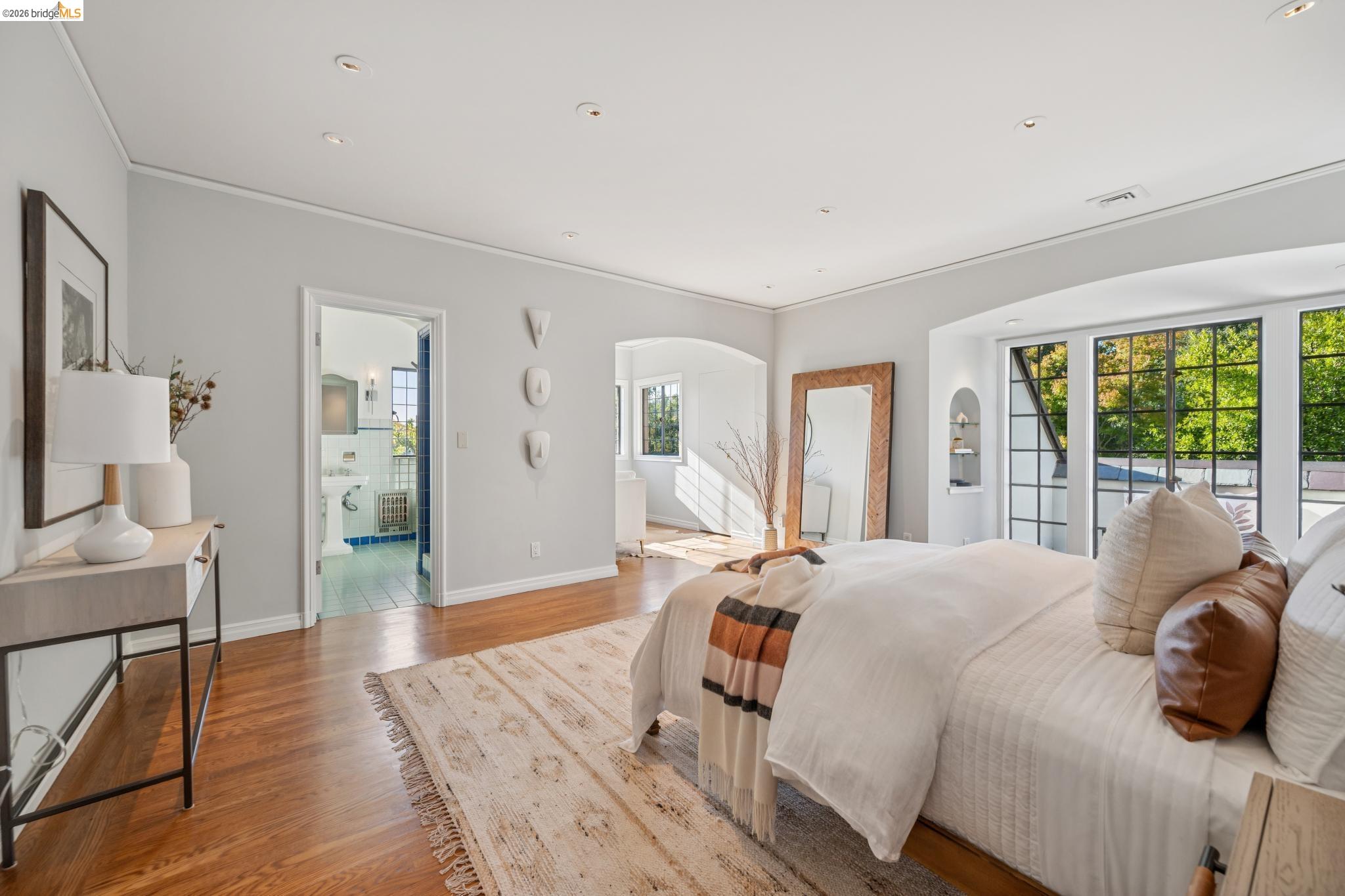 52 Glen Alpine Rd