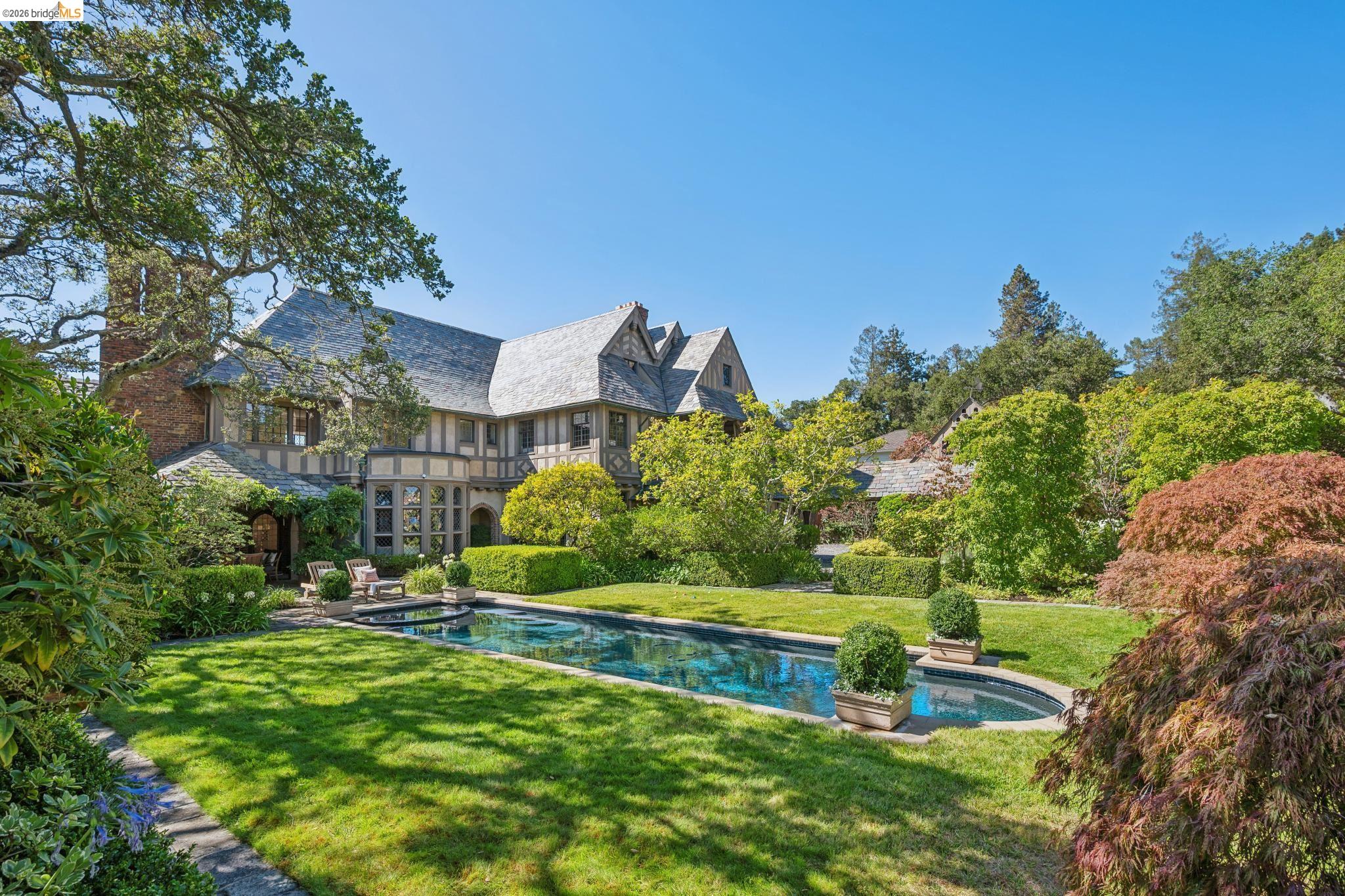 52 Glen Alpine Rd