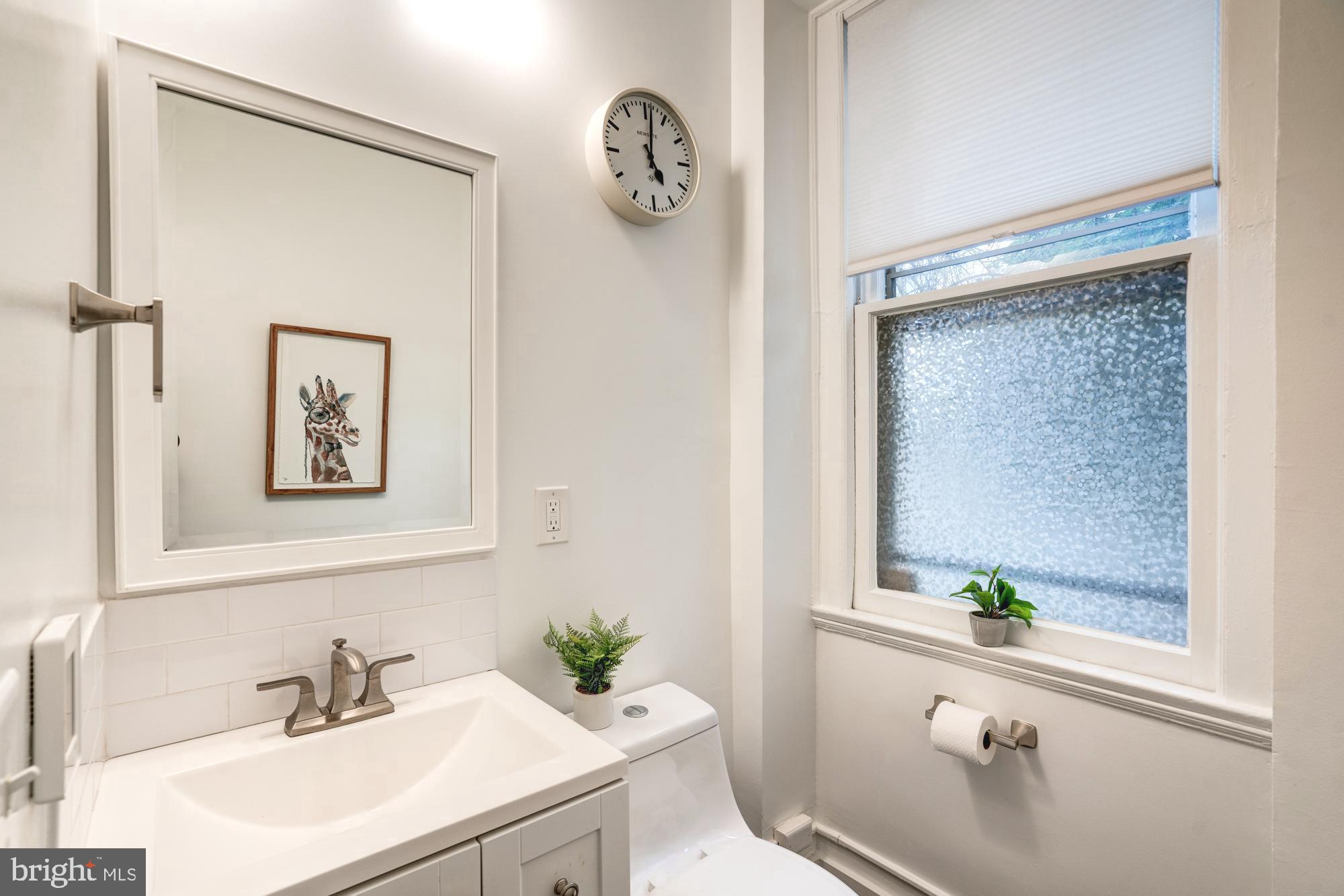 1725 17th STREET NW Unit: 108