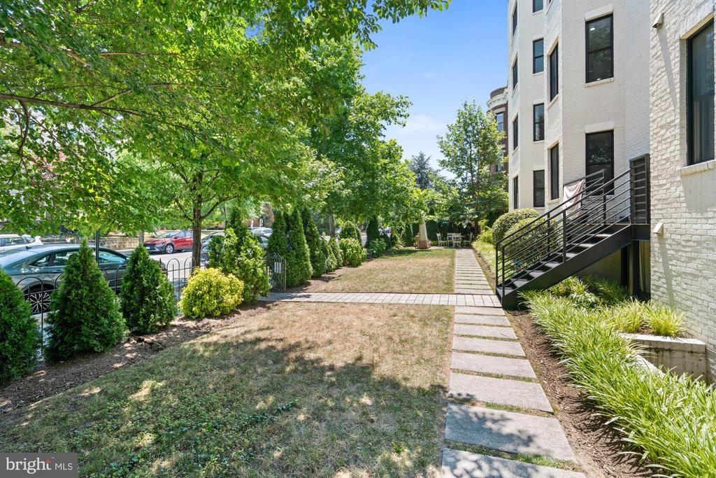 1300 Park Rd NW #3