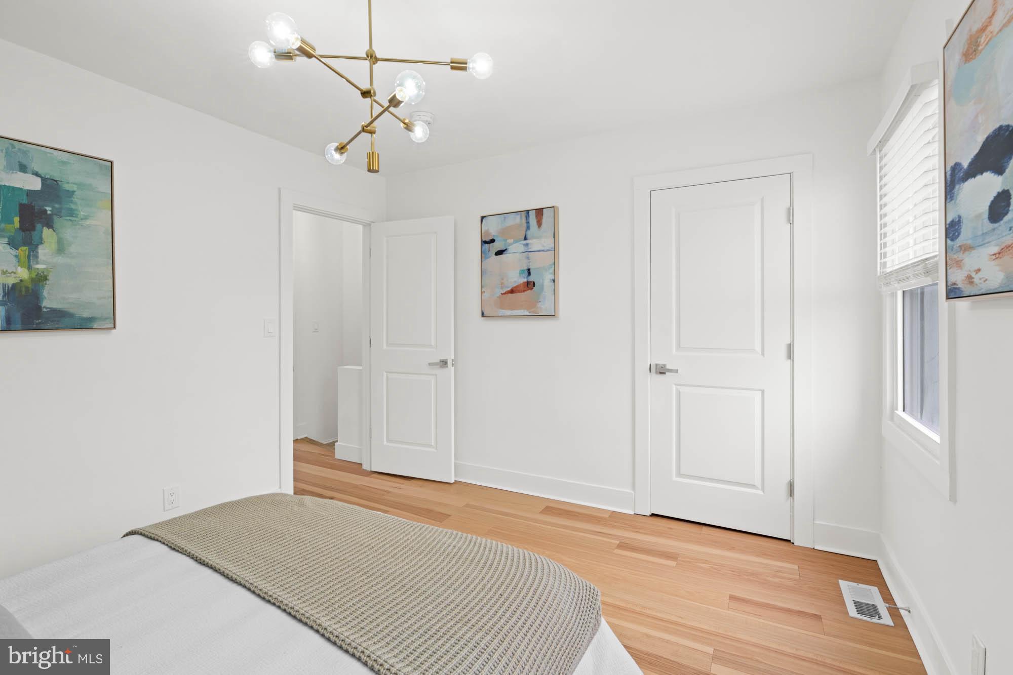 1458 Howard Rd SE
