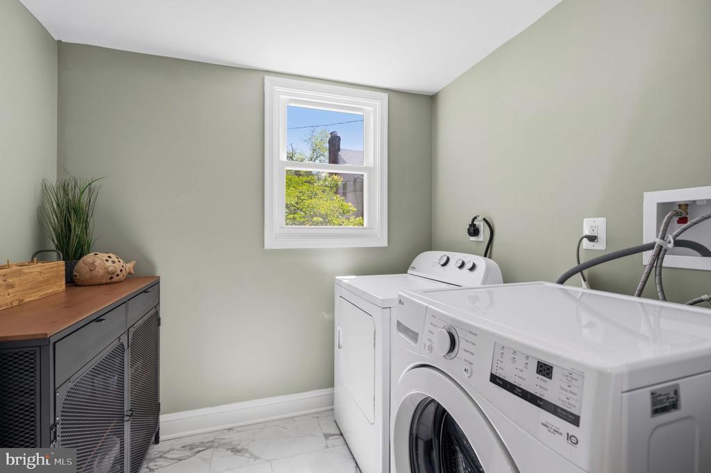 6031 INWOOD
