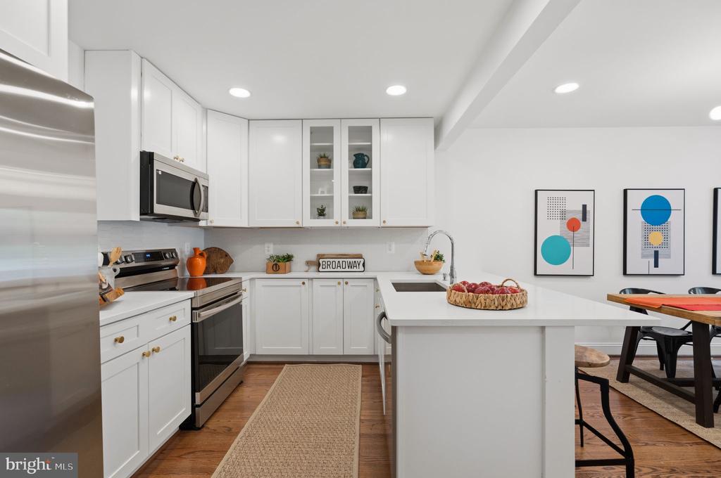 6031 INWOOD