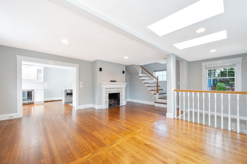 158 Pine St