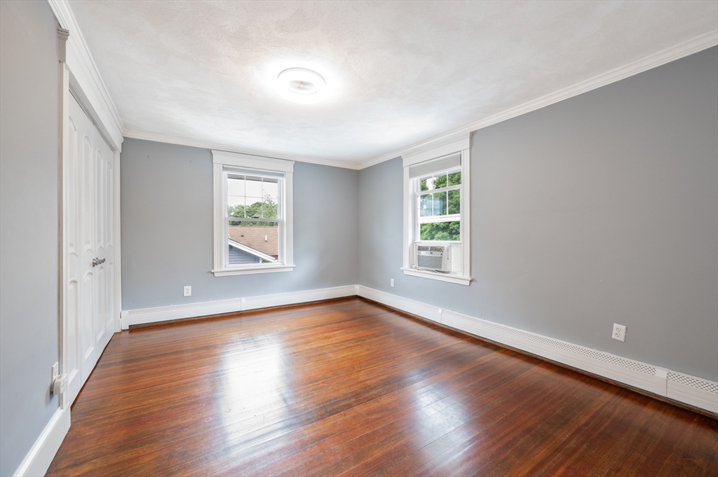 158 Pine St