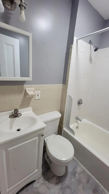 57 Cushing Ave # 2