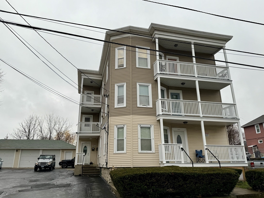 142 Cote Ave