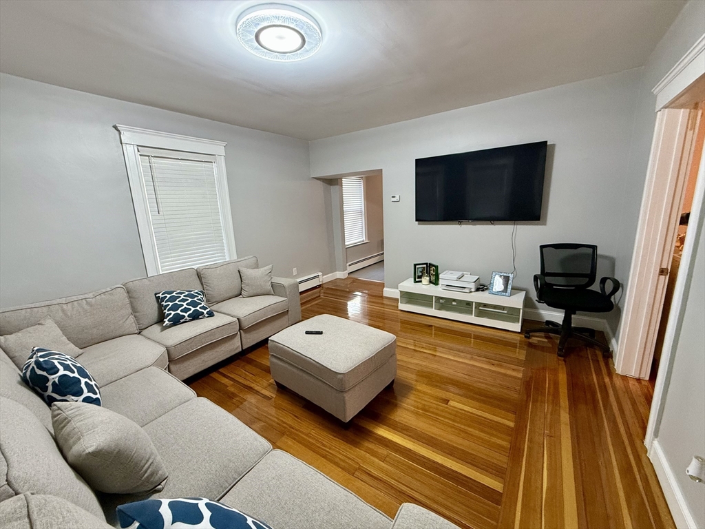 142 Cote Ave