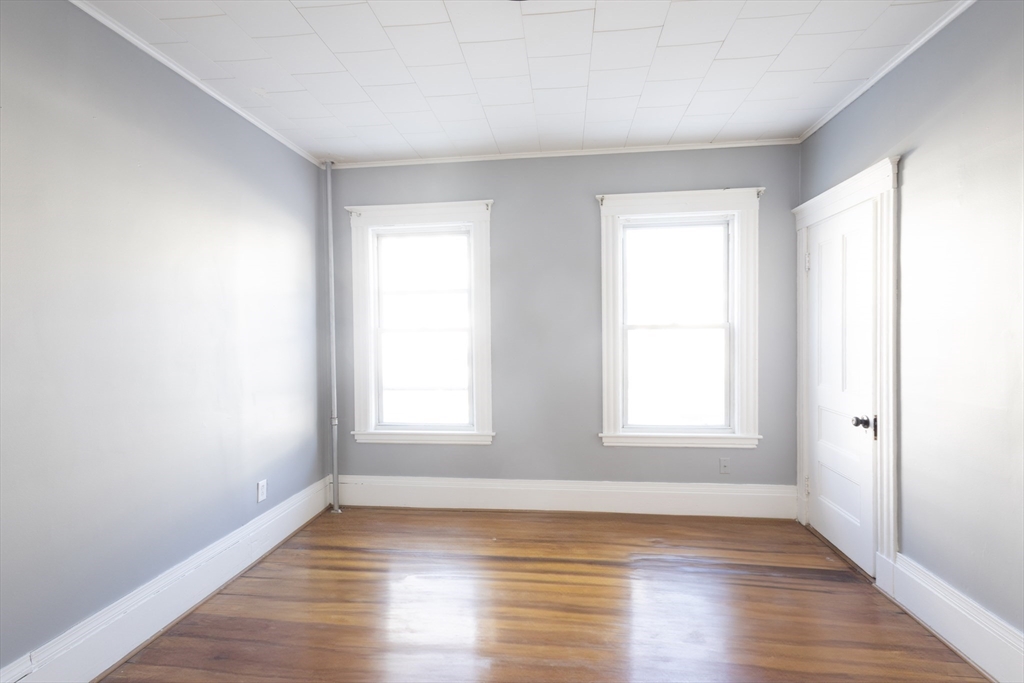 33 Greenbrier St. # 1