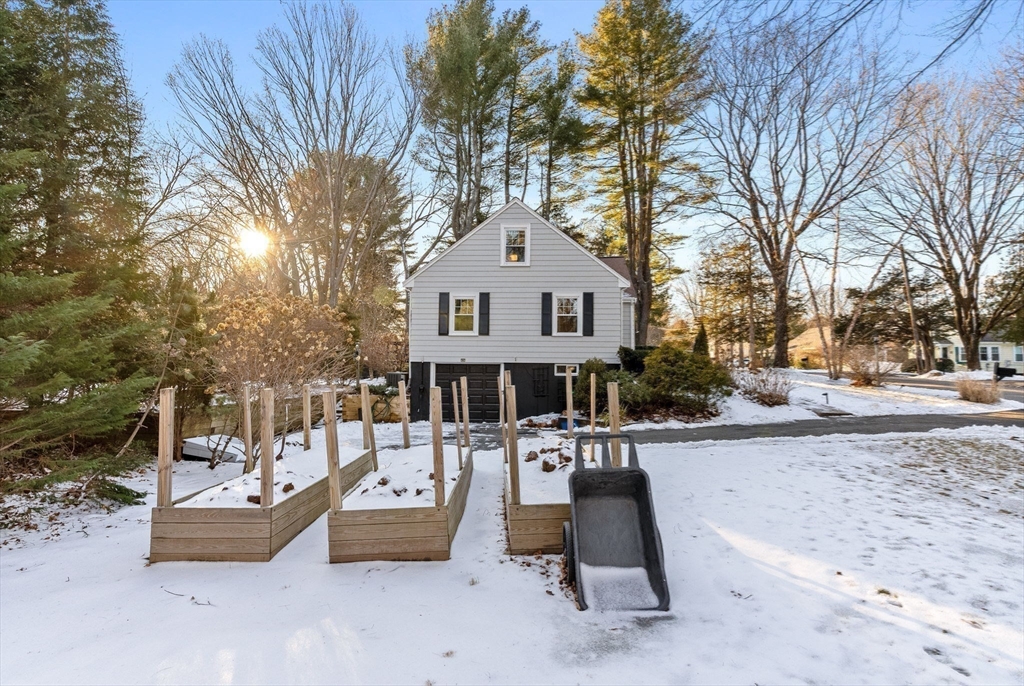 13 Valley View Rd