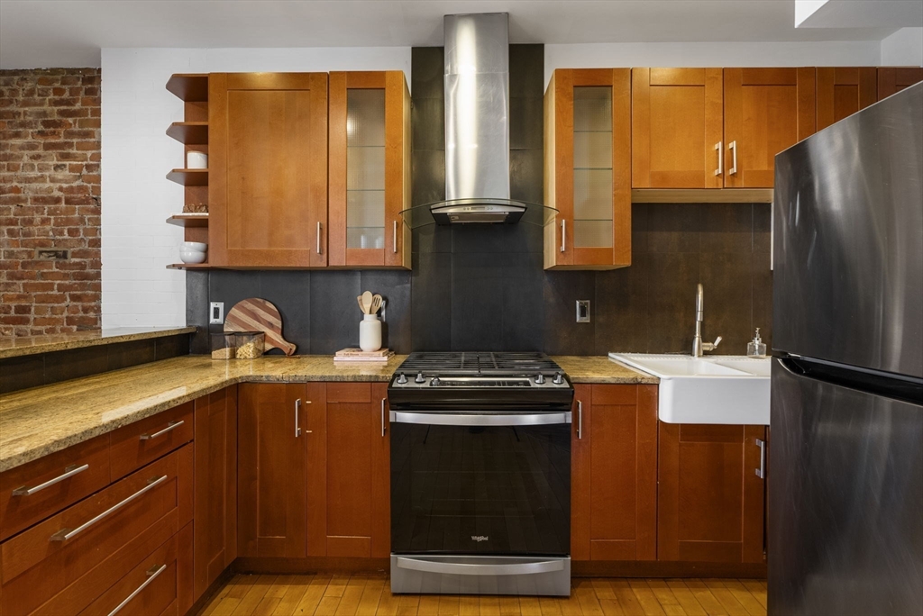 502 Talbot Ave # 2