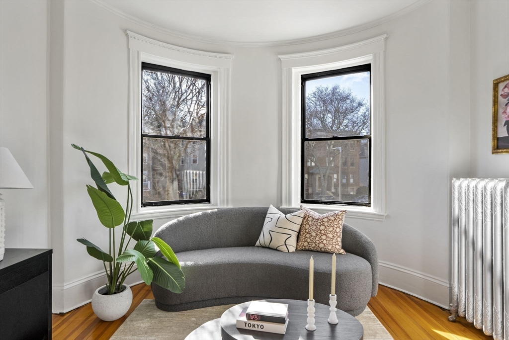 502 Talbot Ave # 2