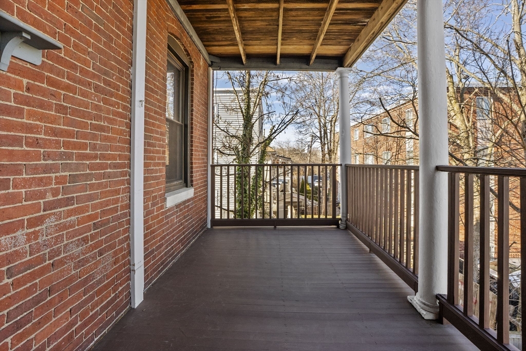 502 Talbot Ave # 2