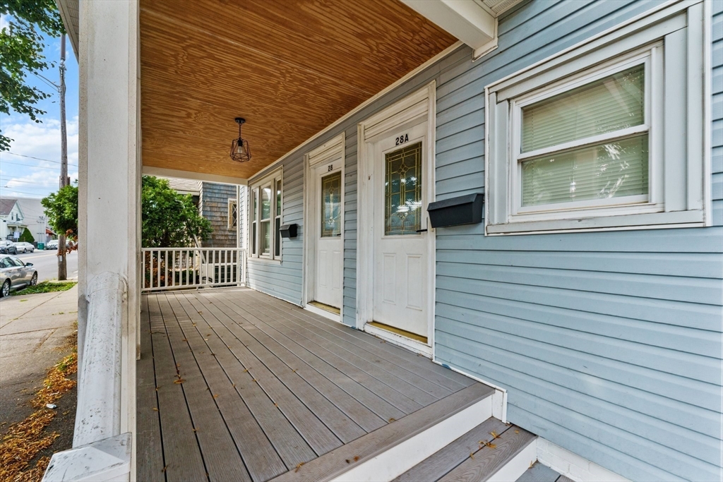 28 Chestnut St. # 2