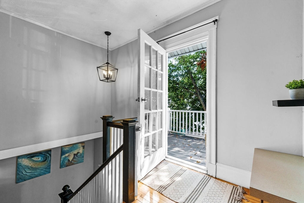 28 Chestnut St. # 2