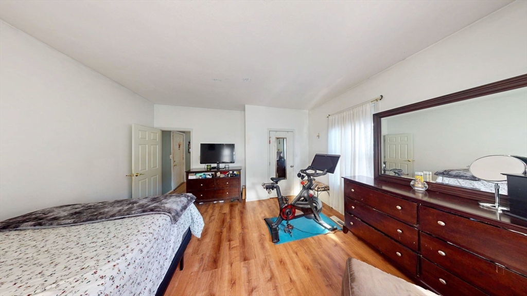 84 Wyman St