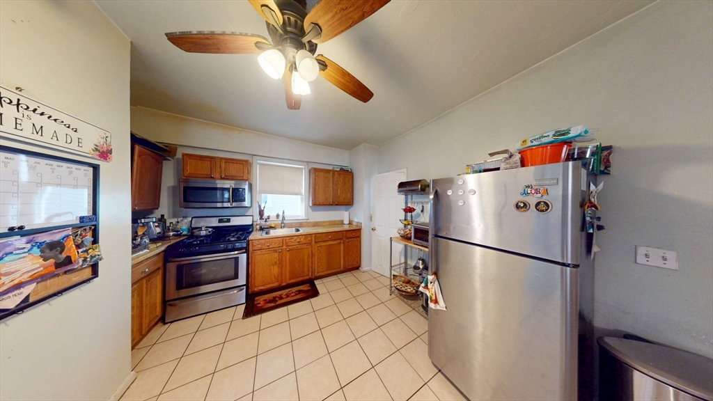 84 Wyman St