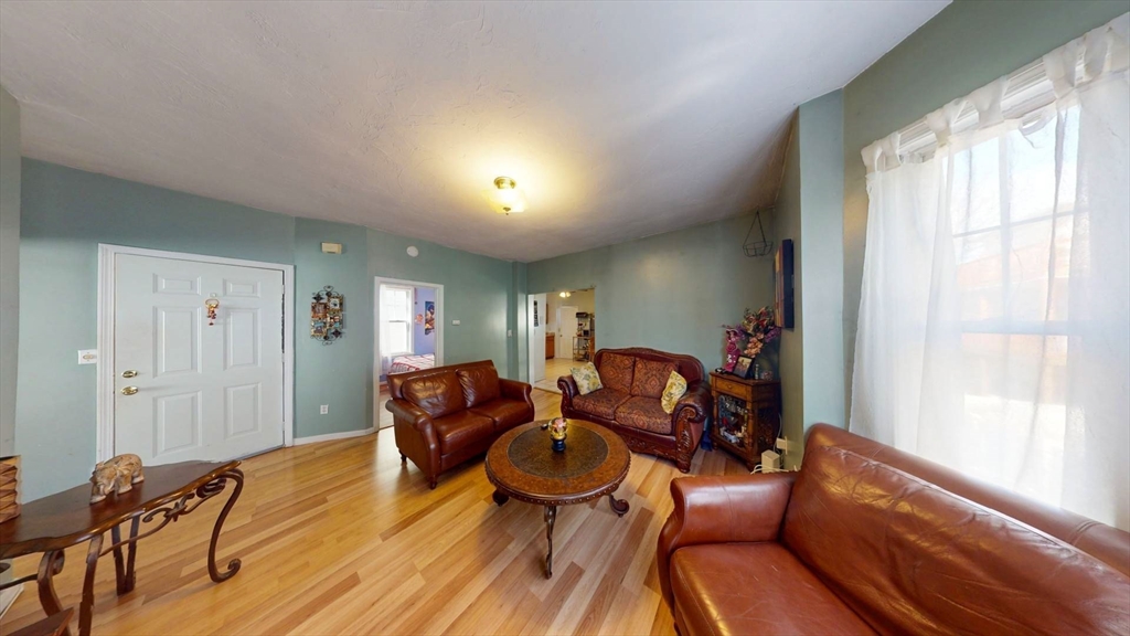 84 Wyman St