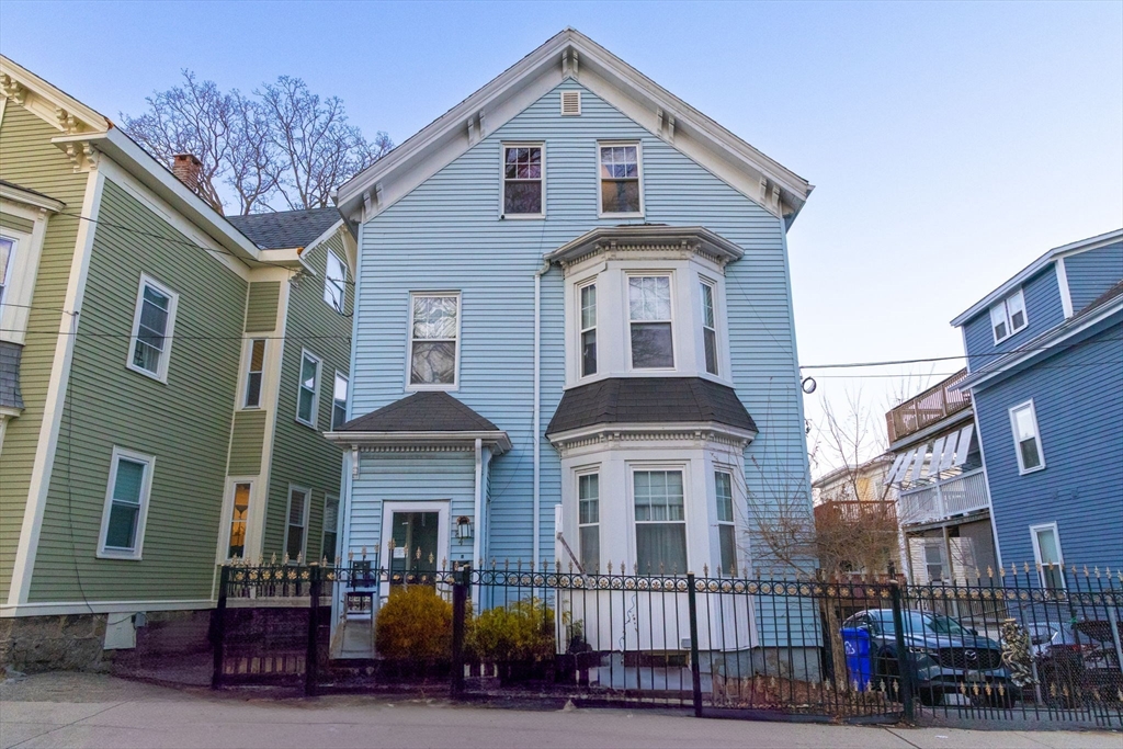 84 Wyman St