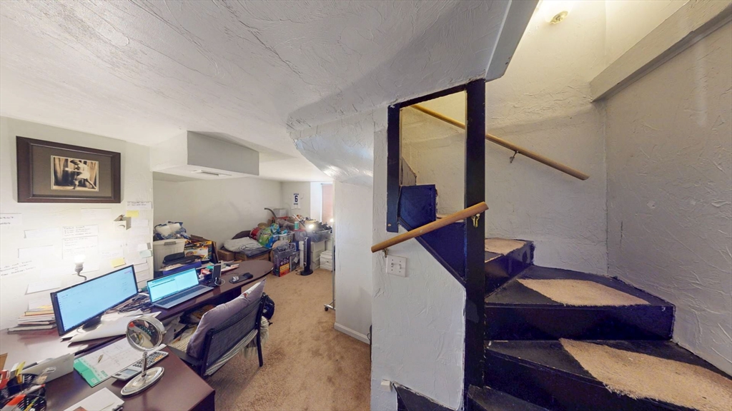 84 Wyman St