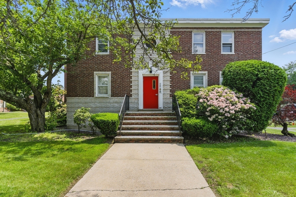 42 Newman Rd # 3