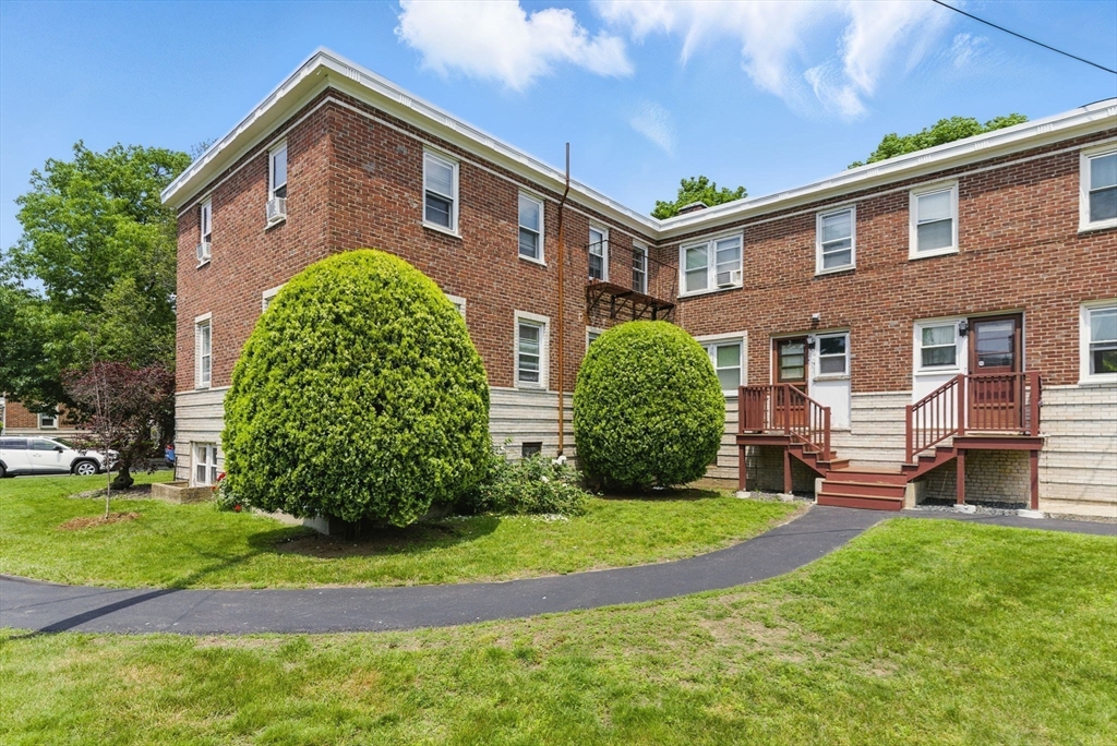 42 Newman Rd # 3
