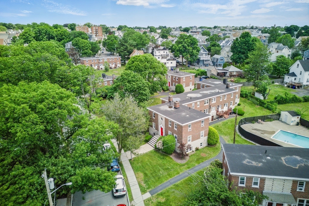 42 Newman Rd # 3