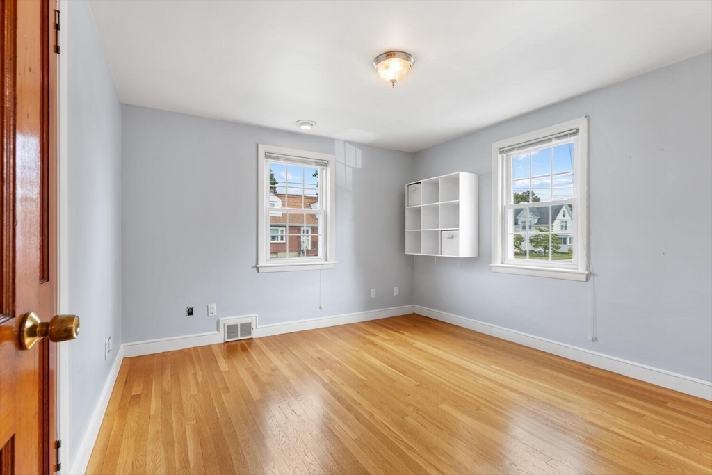 54 Como Rd