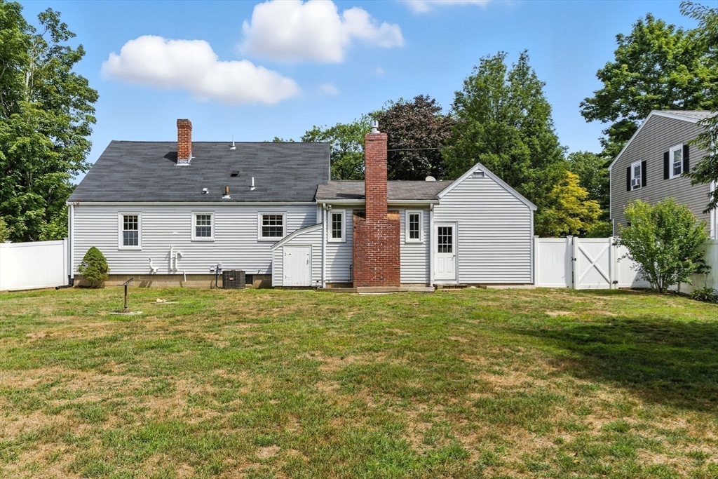 24 Oliver St