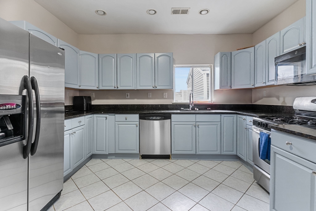 23 Trident Ave # 2