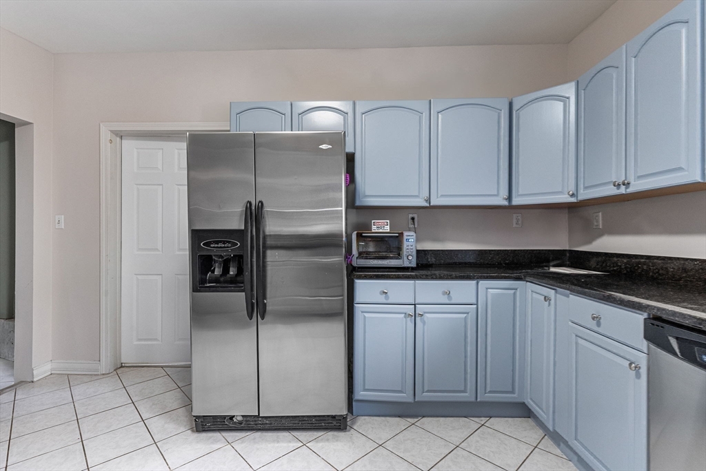 23 Trident Ave # 2