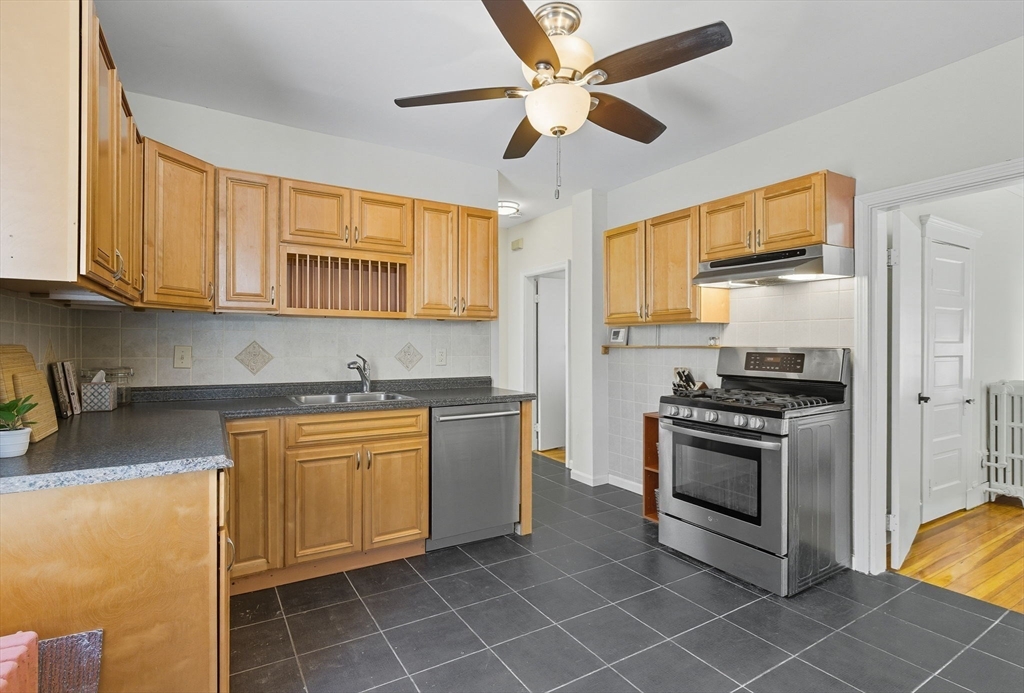 20 Rice St # 2