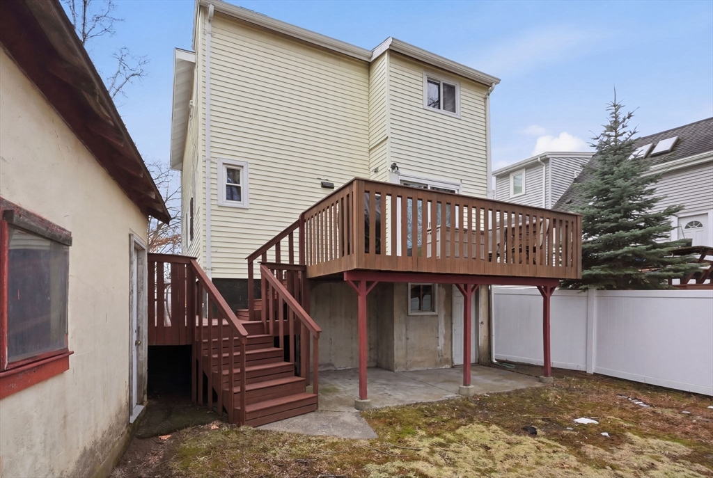 57 Taft St