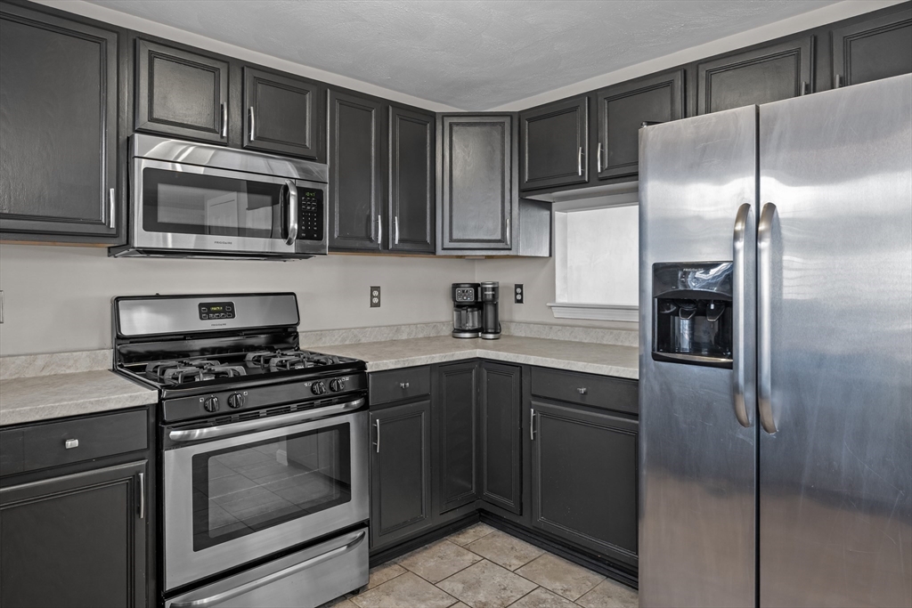 103 Juniper Ln # 103