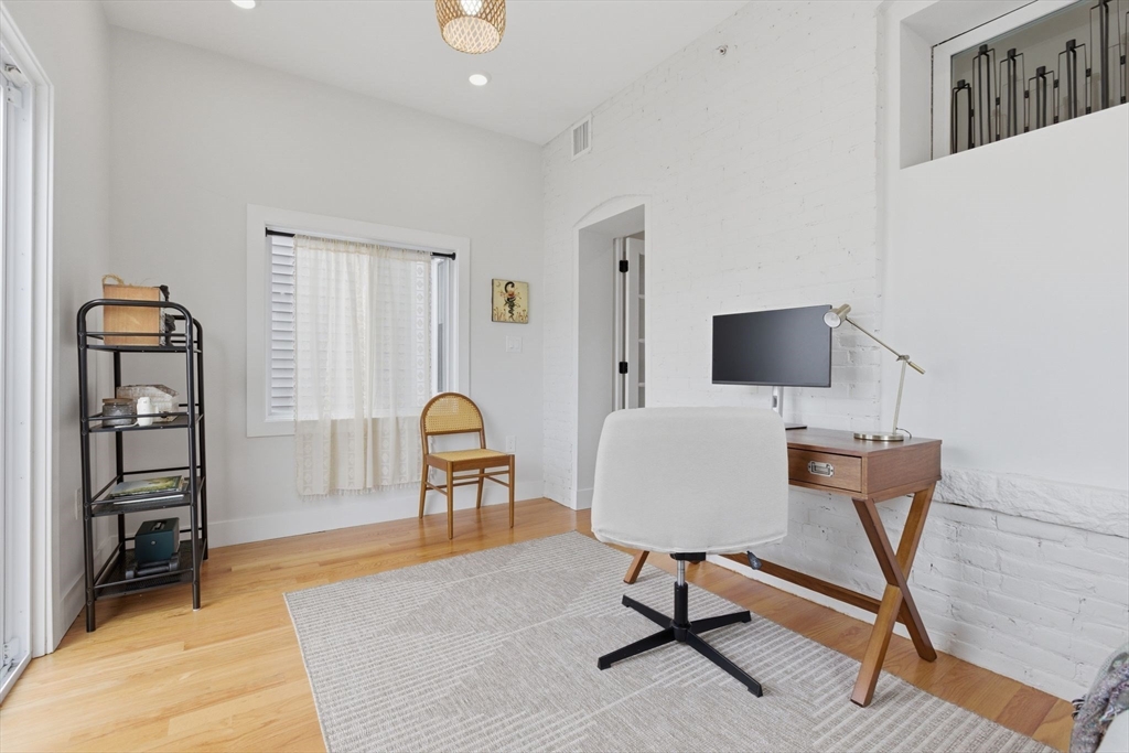 284 Sumner Street # 2