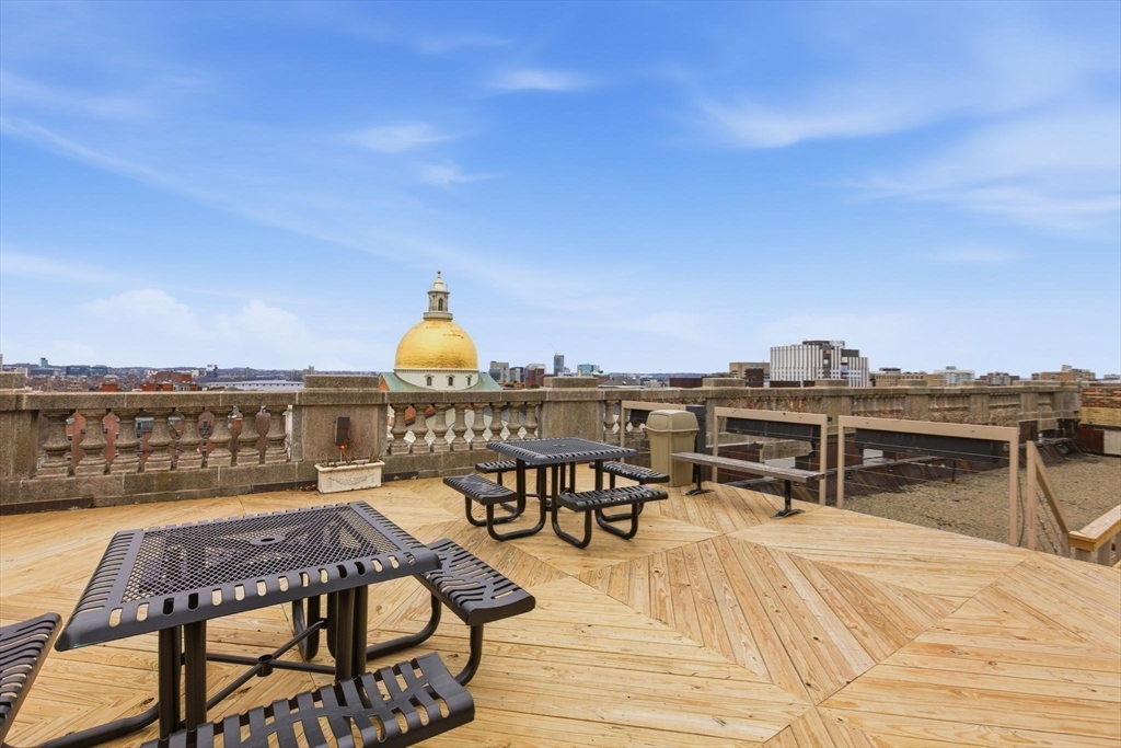 21 Beacon St # 11L